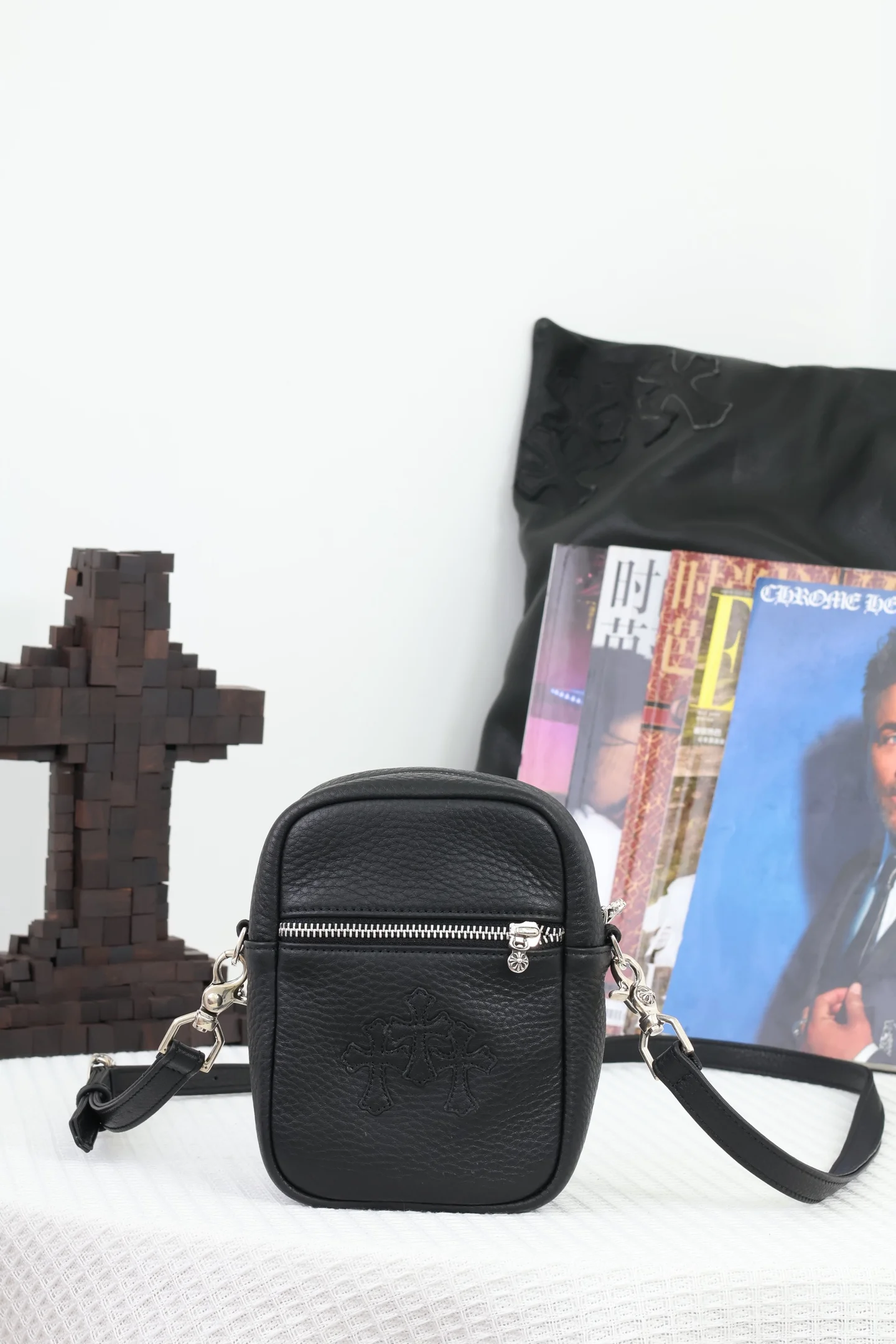 Сумка через плечо Chrome Hearts