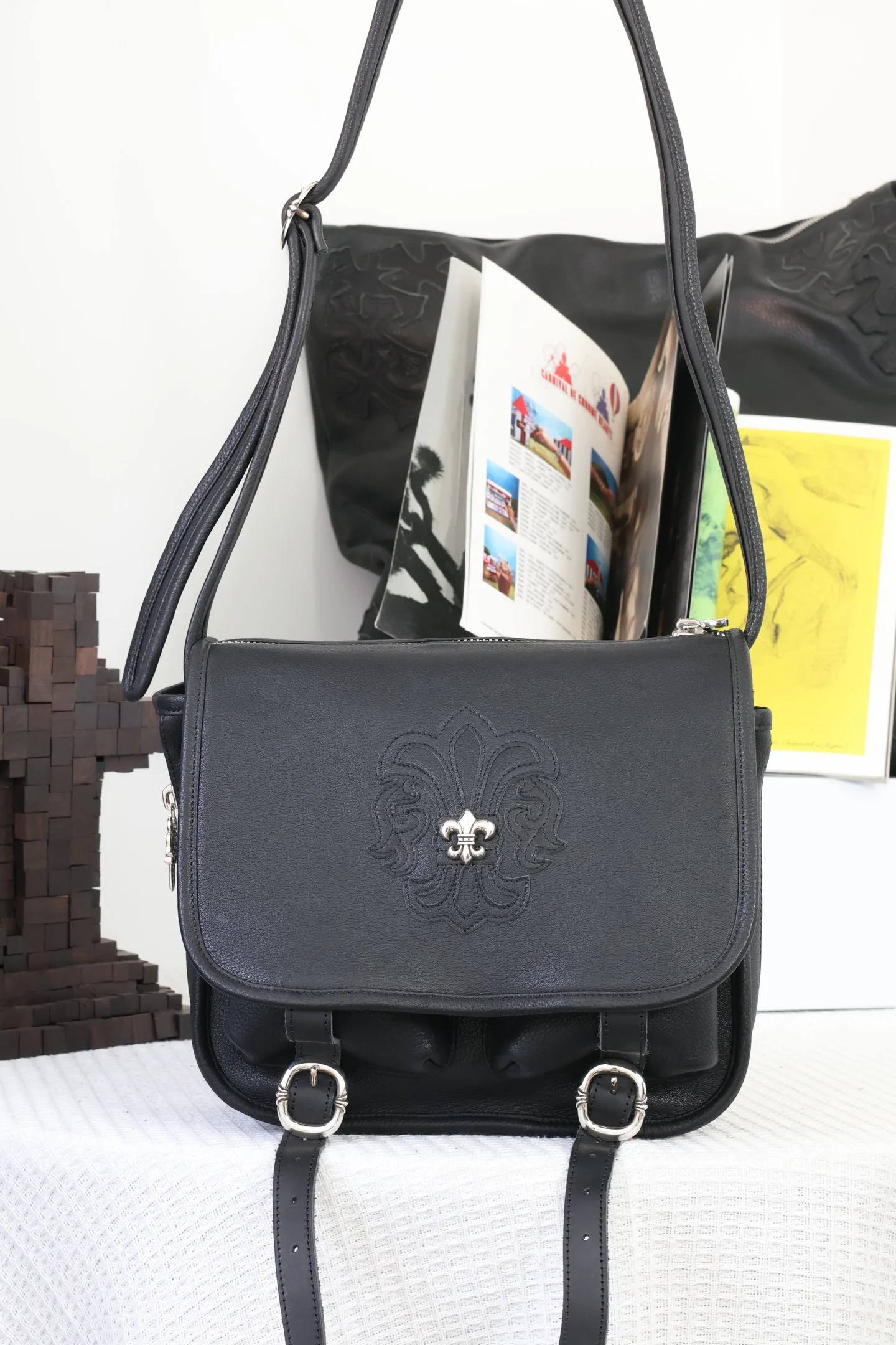 Сумка через плечо Chrome Hearts